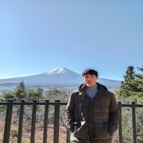 f698c64a-2146-4d8c-970c-ca3e0092e553