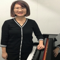 BernadettePhoonProfilehometutorsPic